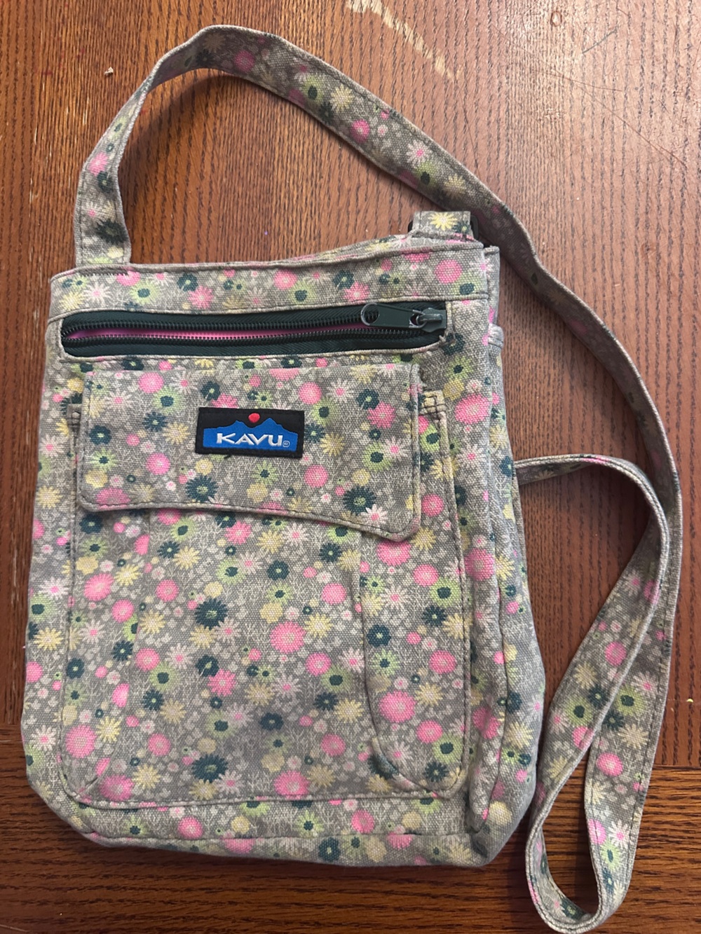 KAVU Keeper Floral Bag in Pink and Green
